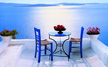 Βρετανικό ΥΠΕΞ προς τουρίστες στην Ελλάδα: Προειδοποιεί για τράπεζες και διαδηλώσεις