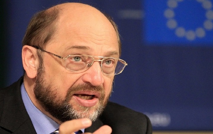 Σουλτς: Αν η Ελλάδα πει «Οχι» θα πρέπει να υιοθετήσει ένα νέο νόμισμα