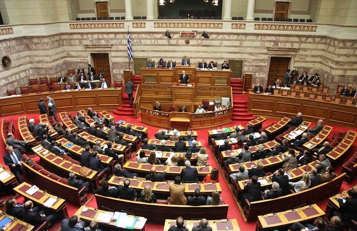 Κατατέθηκε στη Βουλή το πολυνομοσχέδιο