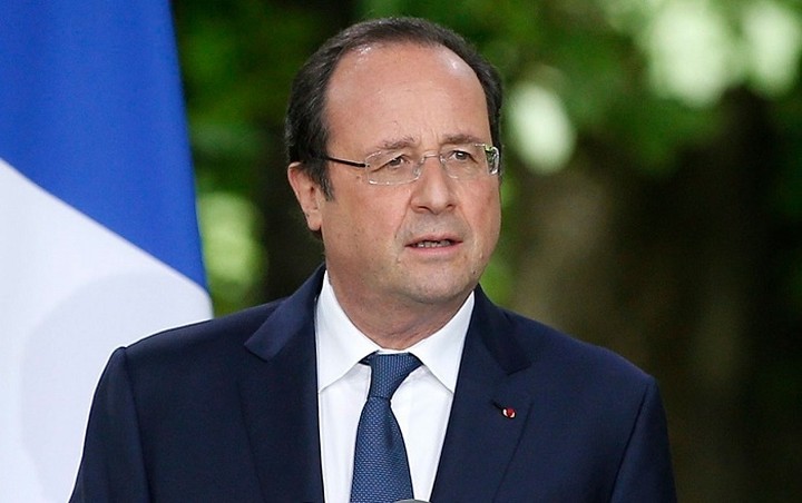 Ολάντ: Επανίδρυση της ευρωζώνης με τη Γαλλία στην εμπροσθοφυλακή