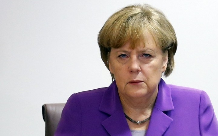 Μέρκελ: Δεν μπορεί να υπάρξει «κούρεμα» στις καταθέσεις εντός της Ευρωζώνης