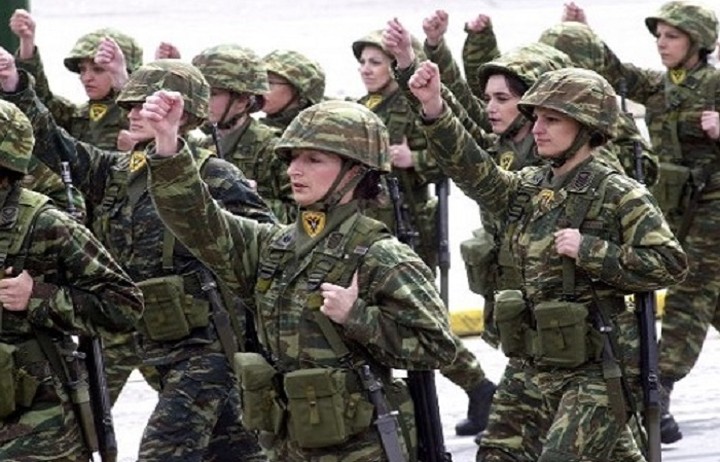 Κατάταξη των γυναικών στον στρατό - Τι προβλέπει το σχέδιο του ΥΠΕΘΑ