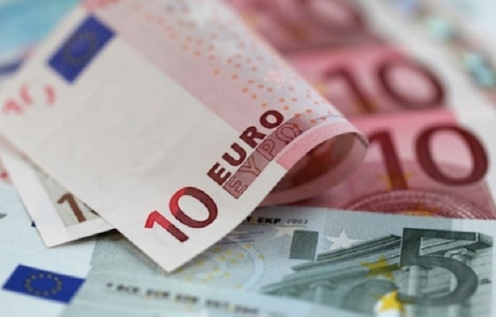«Ανάσα» στα capital controls - Ανάληψη των 420 ευρώ οποιαδήποτε ημέρα της εβδομάδας