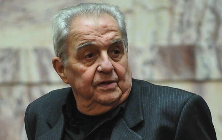 Φλαμπουράρης: Στον Ελαιώνα οι πρόσφυγες από το Πεδίον του Άρεως