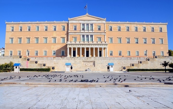 Κλειστή η Βουλή από 6 εώς 16 Αυγούστου