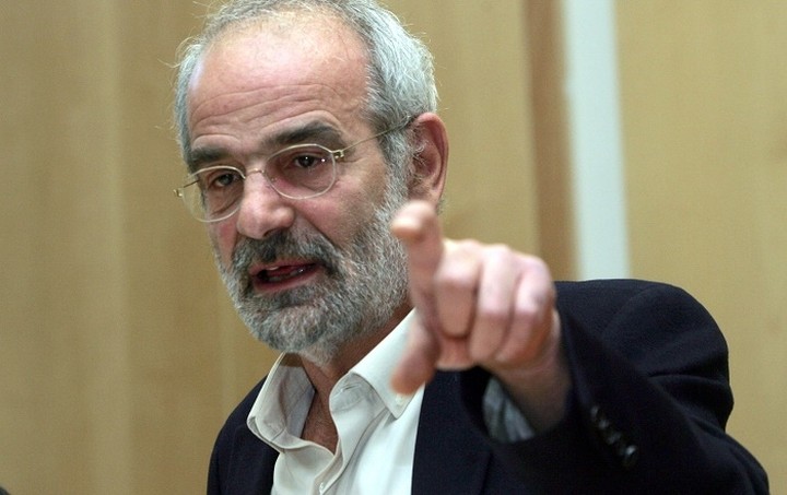 Αλαβάνος κατά Τσίπρα: Είναι πολιτικά αδίστακτος και λέει ψέματα