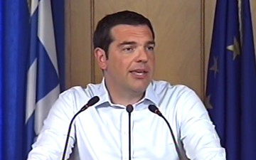 Έξι δισ. ευρώ και χαμηλούς συντελεστές υποσχέθηκε ο Τσίπρας στους αγρότες 