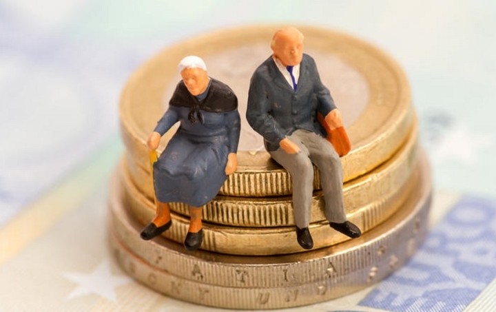 Έρχεται «ψαλίδι» στις συντάξεις άνω των 1.000 ευρώ