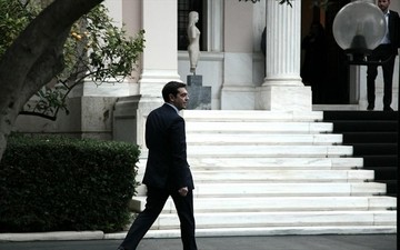 Συνάντηση Τσίπρα με κομματικά και κυβερνητικά στελέχη του ΣΥΡΙΖΑ
