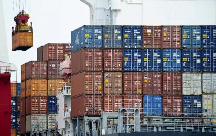 Πτώση 32% στις εισαγωγές τον Ιούλιο - Δείτε αναλυτικά τα στοιχεία