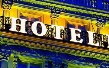 Σε ποιες πόλεις της Ελλάδας θα βρείτε τα φθηνότερα δωμάτια