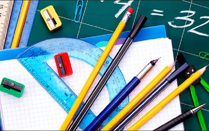 Σημαντικές απολίσεις στις τιμές των σχολικών - Δείτε πού κυμαίνονται οι τιμές (Πίνακας)