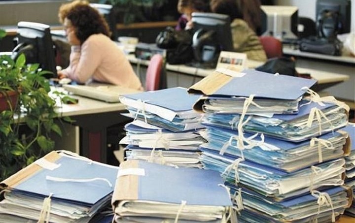 Μέχρι τον Ιούνιο η απλούστευση της αδειοδότησης επιχειρήσεων