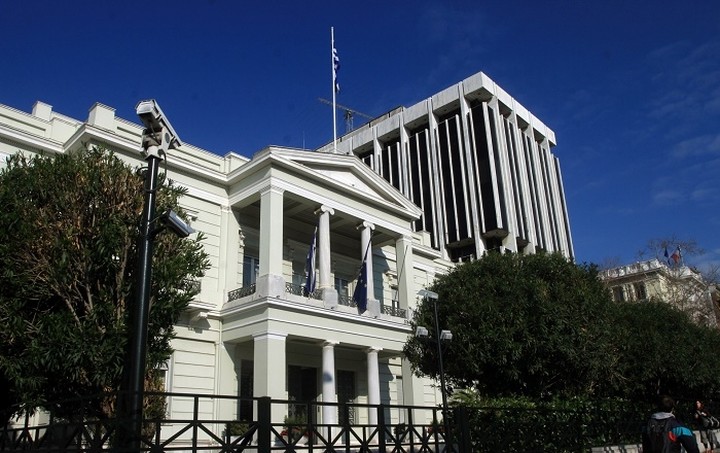 Αλλαγή σκυτάλης στο υπουργείο Εξωτερικών