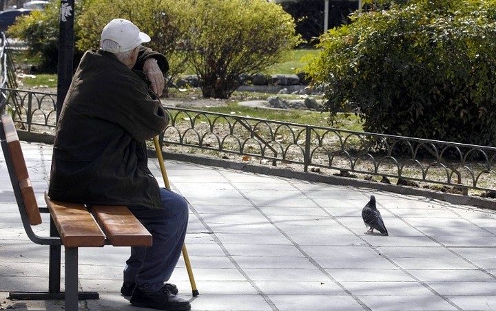 Ποιες είναι οι χειρότερες χώρες για να ζει ένας 60αρης - Σε ποια θέση βρίσκεται η Ελλάδα