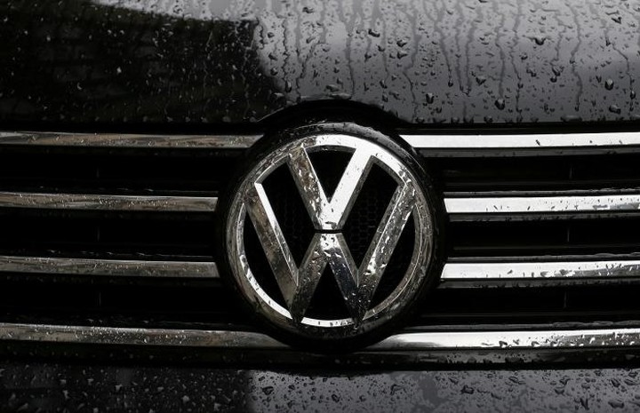 Κομισιόν: Τα κράτη-μέλη πρέπει να επιδείξουν ψυχραιμία στο σκάνδαλο της Volkswagen
