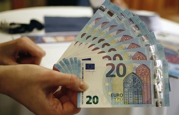 Το νέο χαρτονόμισμα των 20 ευρώ - Πως θα το ξεχωρίζετε από τα πλαστά (ΒΙΝΤΕΟ)