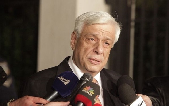 Παυλόπουλος σε Γιούνκερ-Μέρκελ: Οχι εκπτώσεις ή υποχωρήσεις στα κυριαρχικά δικαιώματα
