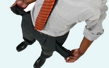 «Χαράτσι» σε μισθωτούς και ελεύθερους επαγγελματίες 