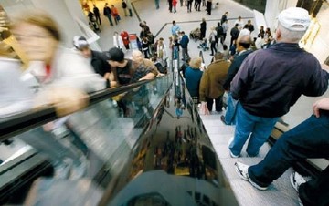 Αλλάζουν χέρια τα μεγαλύτερα εμπορικά κέντρα της χώρας (;)