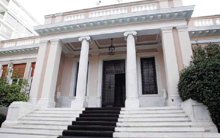 Σύσκεψη στο Μαξίμου για το τρομοκρατικό χτύπημα στο Παρίσι