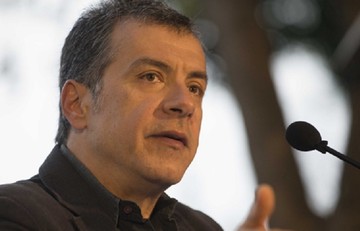 Θεοδωράκης: Δεν μας ενδιαφέρει η συμμετοχή σε μια κυβέρνηση ΣΥΡΙΖΑΝΕΛ