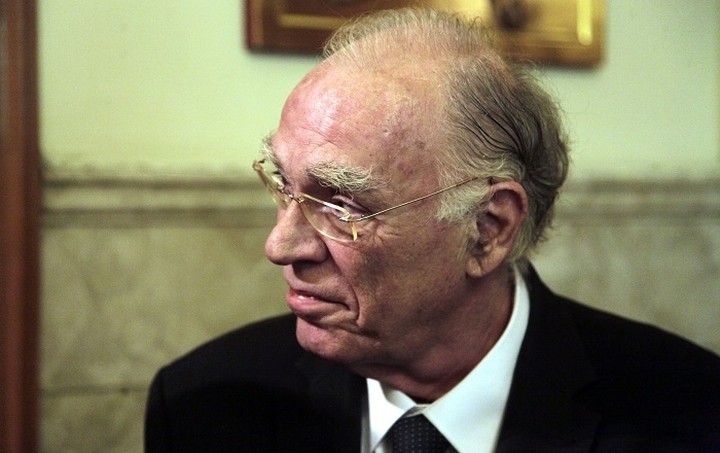 Λεβέντης: Όσο επιμένουμε σε αυτοδύναμες κυβερνήσεις πάμε πίσω