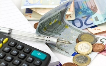 Προς αναδρομική αύξηση της φορολογίας για τα εισοδήματα του 2015
