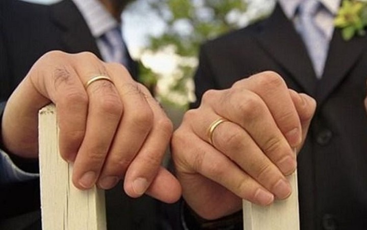 Στη Βουλή το νομοσχέδιο για το Σύμφωνο Συμβίωσης