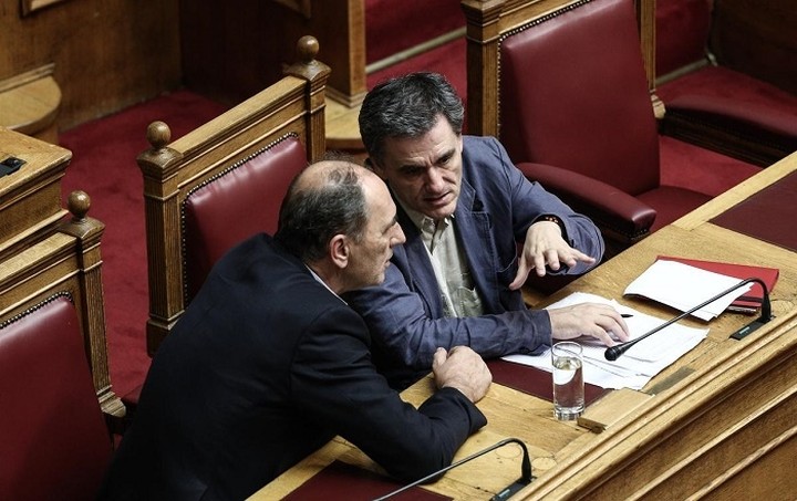 Οι φορείς αντιδρούν στις ρυθμίσεις για τα κόκκινα δάνεια