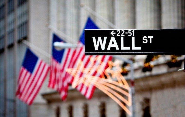 O «λύκος» της Wall Street που υπόσχεται λύση για το ελληνικό χρέος σε δύο μήνες