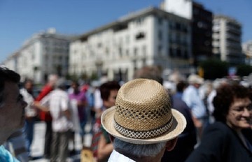 Αυτά είναι τα νέα όρια ηλικίας σε ΕΤΑΑ και ΟΑΕΕ