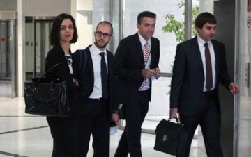 Σε θέσεις μάχης κυβέρνηση και δανειστές για το ασφαλιστικό