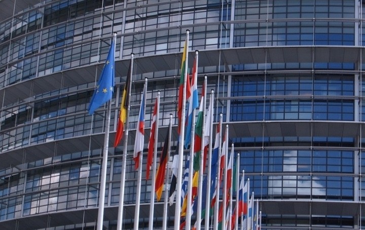 Κομισιόν: Υπό αξιολόγηση το προσχέδιο για τη μεταρρύθμιση του ασφαλιστικού