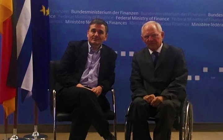 Μεταρρυθμίσεις και αξιολόγηση στη συνάντηση Σόιμπλε-Τσακαλώτου