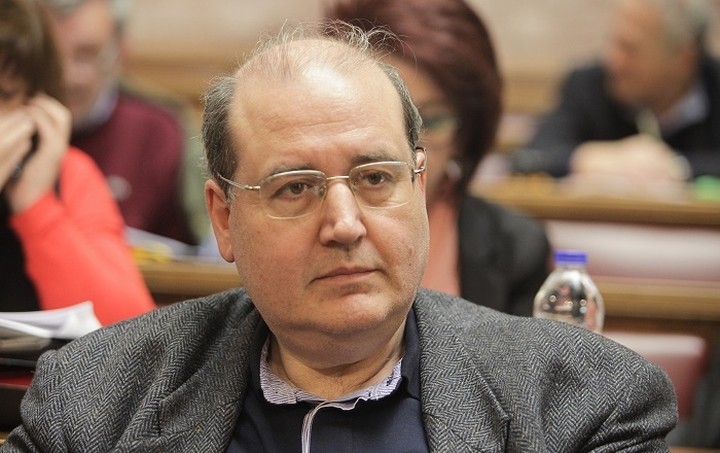 Φίλης: Να υπάρξει συνεννόηση ώστε να αλλάξει προς το καλύτερο η Παιδεία