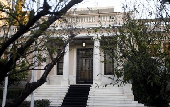 Αυτά είναι τα εφόδια του Πρωθυπουργού στο Νταβός