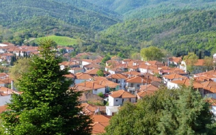 Αλλάζουν οι όροι δόμησης 13.000 μικρών οικισμών