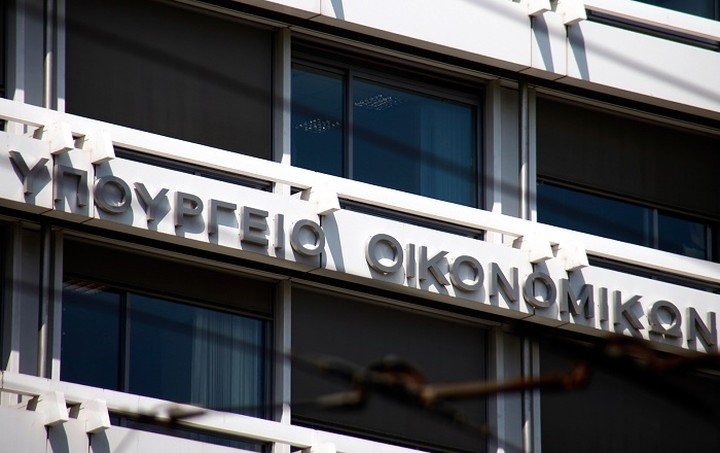 Μικρότερη σε σχέση με πέρισυ η αύξηση των ληξιπρόθεσμων οφειλών προς το δημόσιο