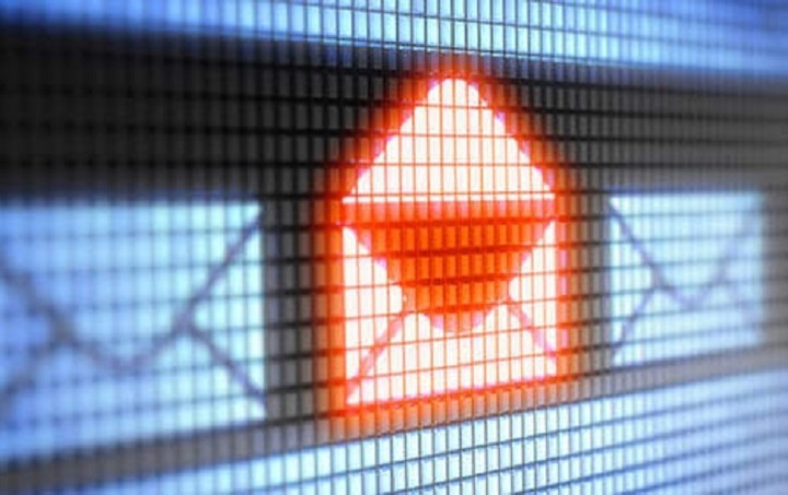 Νέος ιός μέσω e-mail "κλέβει" προσωπικά δεδομένα - Πώς να τον αποφύγετε