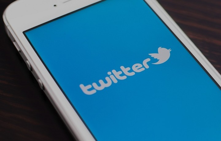 Αλλάζει το Twitter - Γιατί έκλεισε 125.000 λογαριασμούς 