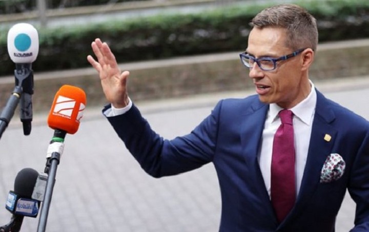 Στουμπ: Τις επόμενες εβδομάδες το "πράσινο φως" για την πρώτη αξιολόγηση
