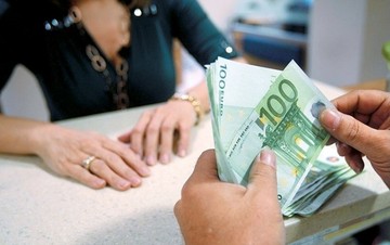 Ποιοι ασφαλισμένοι προλαβαίνουν να πάρουν σύνταξη πριν τα 67