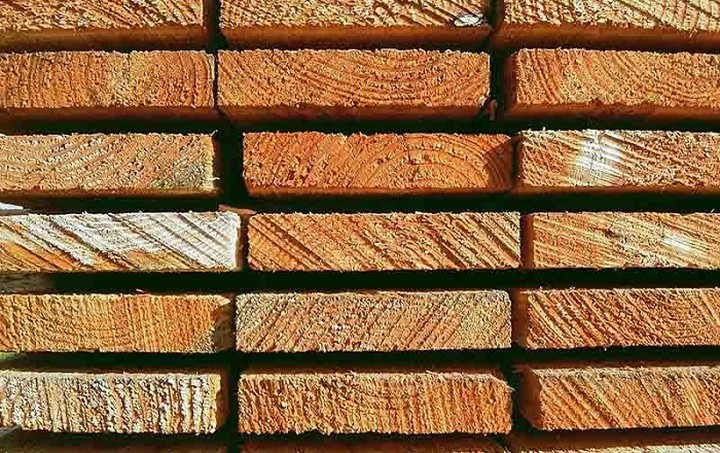 Χαμηλή η ζήτηση των προϊόντων ξύλου, σύμφωνα με την IBHS