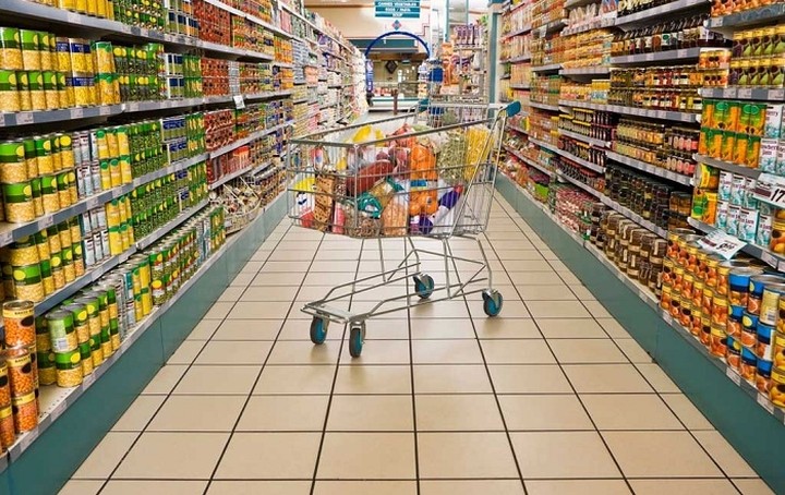 Οι «κρυφοί νικητές» από τον πόλεμο των supermarkets