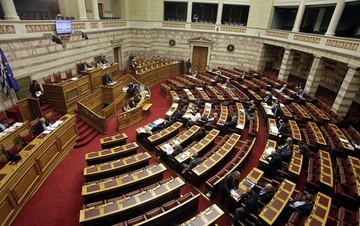 Έρχεται βροχή από «φορο-τροπολογίες» στη Βουλή - Τι θα προβλέπουν