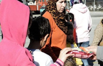 Χωρίς ΦΠΑ τα τρόφιμα για δωρεές στους πρόσφυγες
