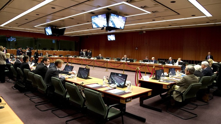 Επιστρέφει το κουαρτέτο – στην τελική ευθεία η μάχη για τα μέτρα