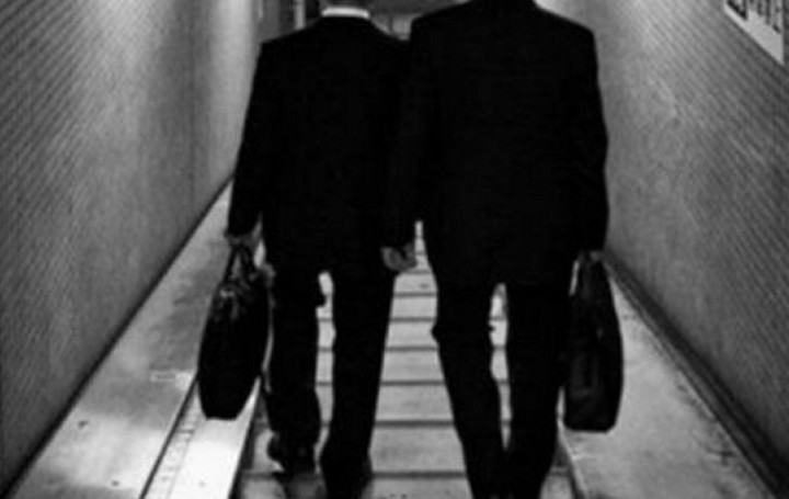 Ποιοι επιχειρηματίες πήγαν στη Σμύρνη για… δουλειές