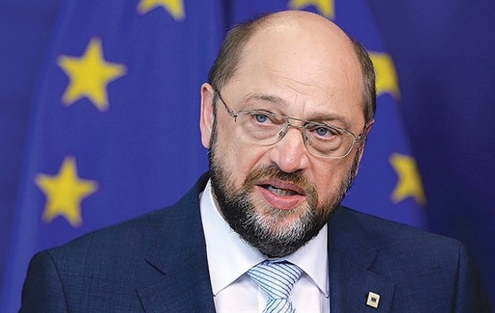 Σουλτς: Ακούγονται σοκαριστικά πράγματα από ευρωβουλευτές»